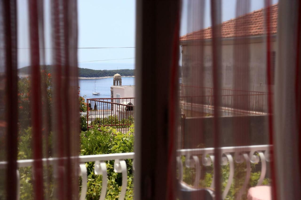 Tanya-Apartments And Rooms Hvar Town Exterior foto